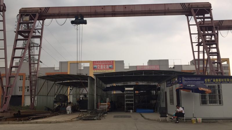 成都彩鋼瓦廠(chǎng)區(qū)環(huán)境