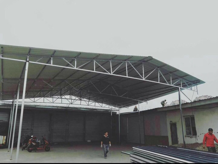 成都集裝箱活動(dòng)房廠(chǎng)區(qū)環(huán)境